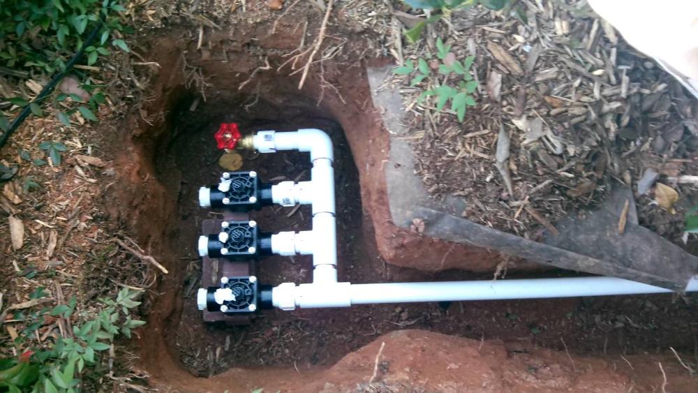 thumbnail image 2 of TORO 850-70 Female Manifold Tee – Sprinkler System Replacement Part 2 of 5